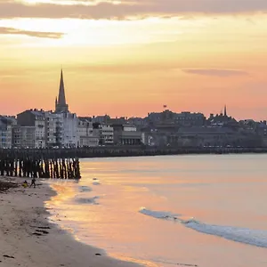 https://les-embruns-saint-malo.inbrittany.com